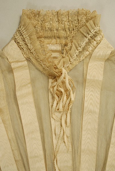 File:Blouse MET C.I.46.27.14 d1.jpg