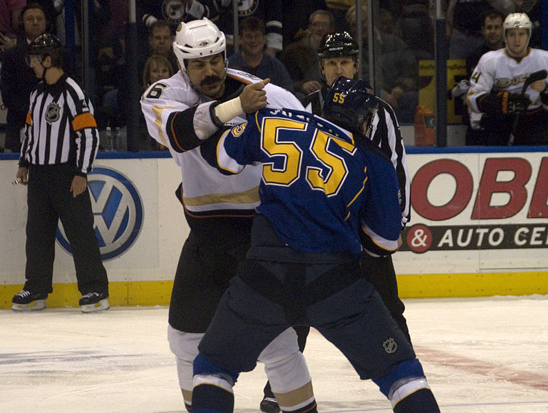 File:Blues vs Ducks ERI 4619 (5472459077).jpg