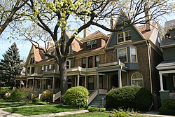 Building at 1209-1217 Maple 1.JPG