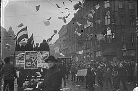 Bundesarchiv Bild 102-00886, Berlin, Propaganda zur Reichstagswahl.jpg