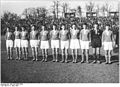 Bundesarchiv Bild 183-37097-0004, IX. FIFA-Jugendturnier, , Mannschaftsfoto DDR-Jugend-Nationalmannschaft.jpg