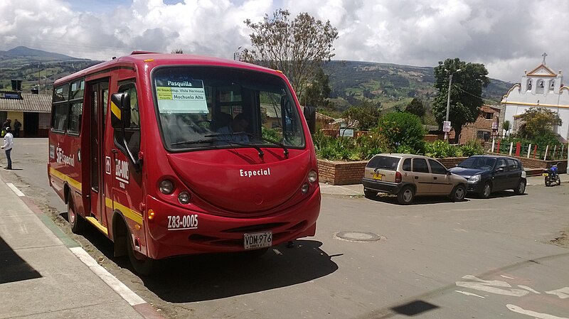 File:Bus Especial del SITP.jpg