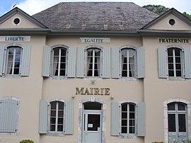 La mairie de Campan