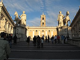 Tòa thị chính Roma trên đồi Capitolinus