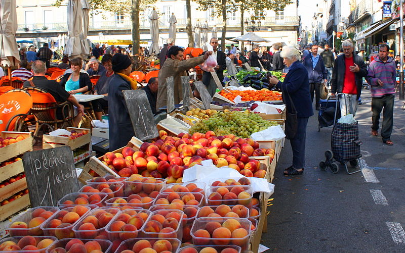 File:Carcassonne Market (3988412016).jpg