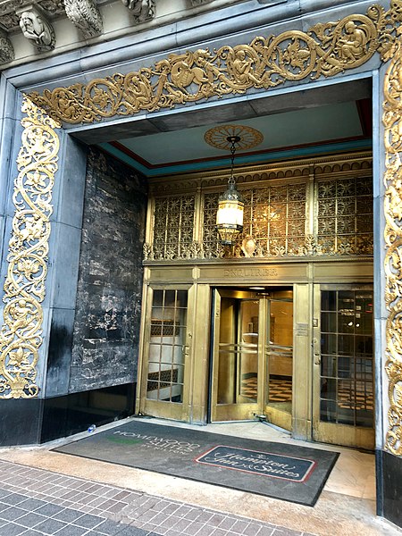 File:Cincinnati Enquirer Building, Cincinnati, OH (47168251392).jpg