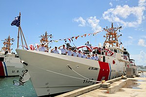 Ввод в эксплуатацию USCGC Джозеф Дойл - 190608-G-YF993-1011.jpg