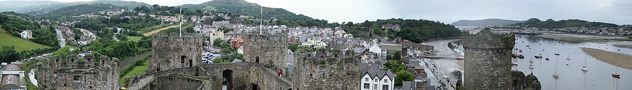 Conwy banner Conwy Castle