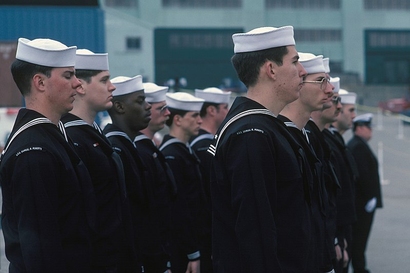 File:Crew members stand in formation during the commissioning of the guided missile frigate USS SAMUEL B. ROBERTS (FFG 58) - DPLA - ecadfcfebbe5df0a34db5878ebb76be3.jpeg