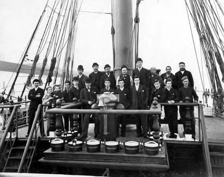 File:Crew of British ship YOLA on deck, Washington, ca 1900 (HESTER 899).jpeg