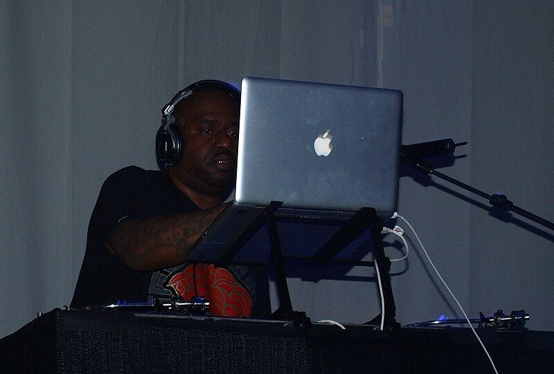 File:DJ Homicide.jpg