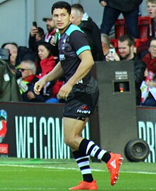 Dallin Watene-Zelezniak warming up for the Kiwis in 2016 Dallin Watene-Zelezniak.jpg