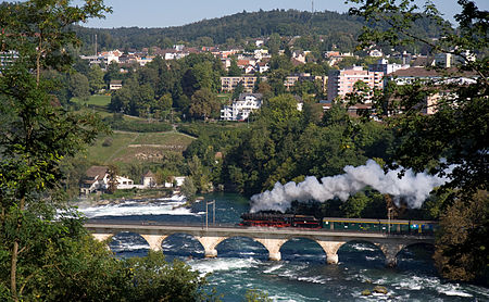 Dampflokomotive beim Rheinfall, Neuhausen