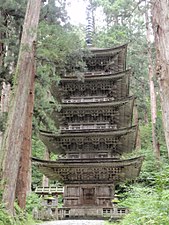 Dewa-sanzan, pagoda na górze Haguro
