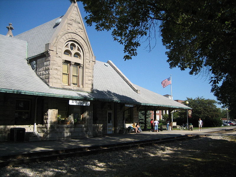 File:Dwight Il Dwight Chicago and Alton Railroad Depot5.JPG