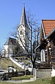 English: East view with parish church Deutsch: Ost-Ansicht mit Pfarrkirche