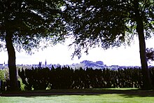 Edinburgh's skyline as seen from "The Botanics" at Inverleith Edinburgh from the Royal Botanic Garden.JPG