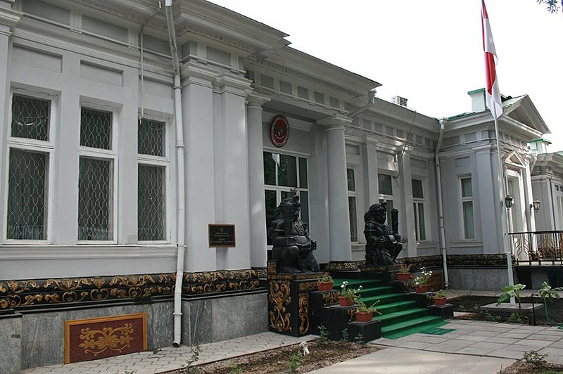 Berkas:Embassy of the Republic of Indonesia in Tashkent.jpg