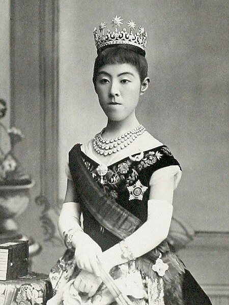 File:Empress Shoken2 (cropped).jpg