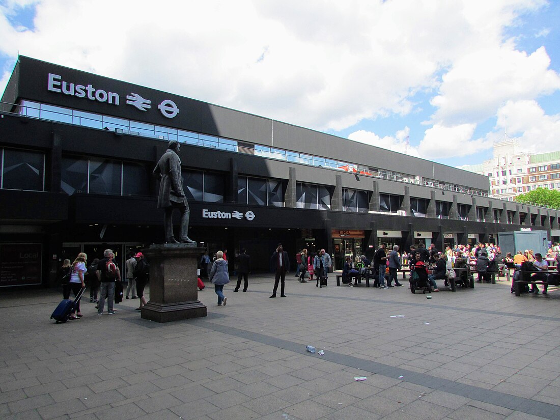 Euston railway station