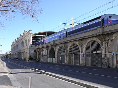 Comment aller à Gare de Nîmes en transport en commun - A propos de cet endroit