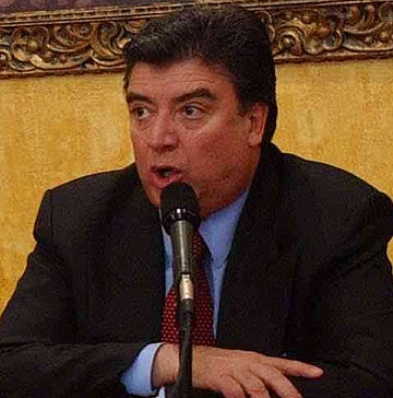 Felipe González González