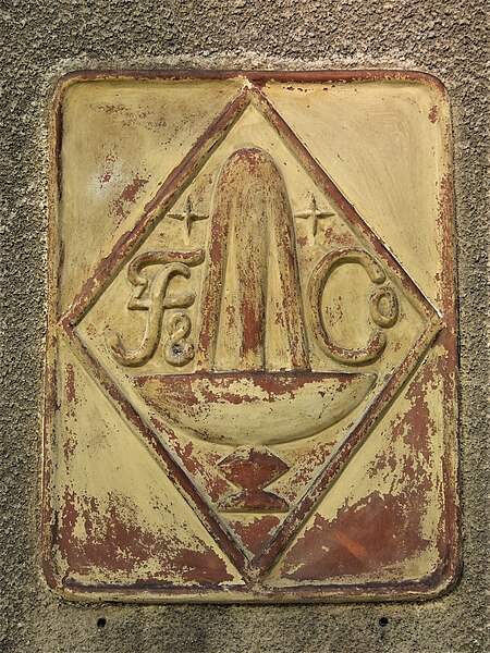 File:Firmenschild ehemalige Maschinenfabrik Fontaine & Co.jpg