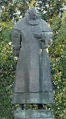 Памятник Франциско Санчесу в Браге.