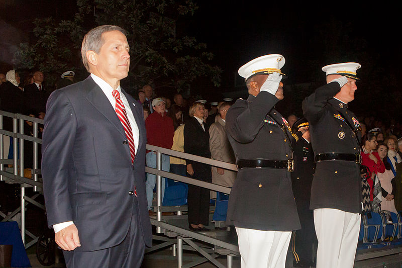 File:From left, Sloan Gibson, the president of the USO and Evening Parade guest of honor; U.S. Marine Corps Lt. Gen. Willie J. Williams, the director of Marine Corps Staff and parade host; and Col. Christian 130524-M-MM982-279.jpg