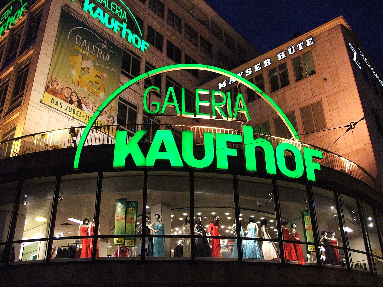 Galeria Kaufhof München 1.jpg
