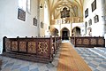 English: Nave with church benches and the organ gallery Deutsch: Langhaus mit Betstühlen und der Orgelempore