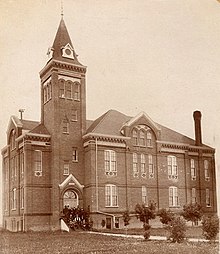 Griggs County Courthouse (c. 1892).jpg