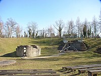 Burg Groitzsch, Kernburg mit den Ruinen der Rotunde und des Wohnturms