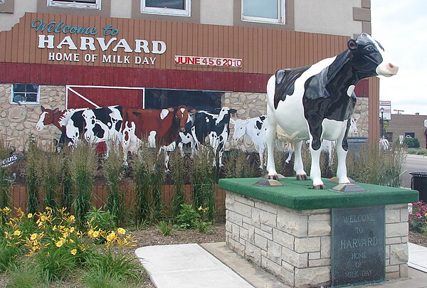 Statue of Harmilda the cow, commemorating Milk Days