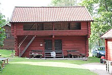 Loft building with four rooms, 17th century, Dalarna (Sweden), now at Hedemora gammelgard museum. Hda gammelgard 110803 (3).jpg