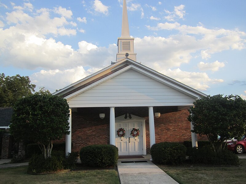 File:Heflin, LA, Baptist Church IMG 5081.JPG