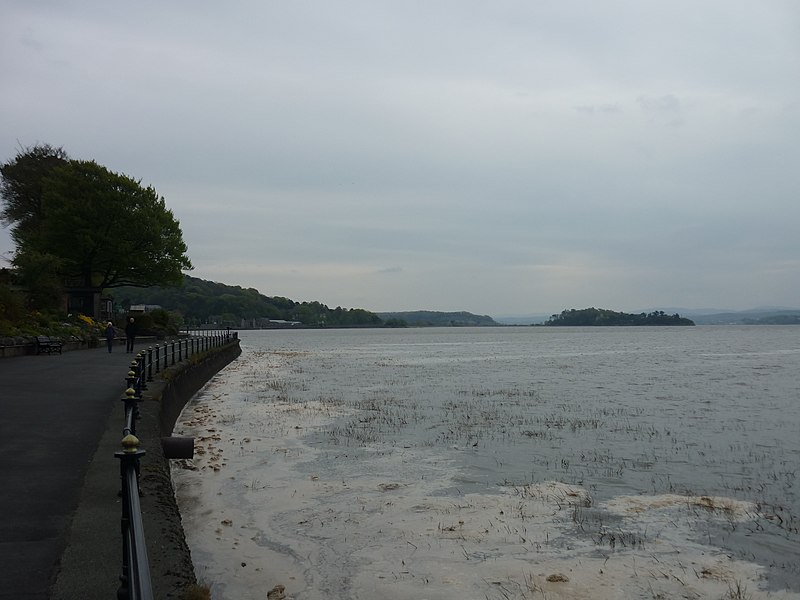 File:High tide - Grange-Over-Sands, Cumbria - May 2012 - panoramio (1).jpg