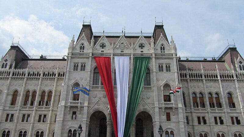 File:Hungarian Parliament Building back.JPG