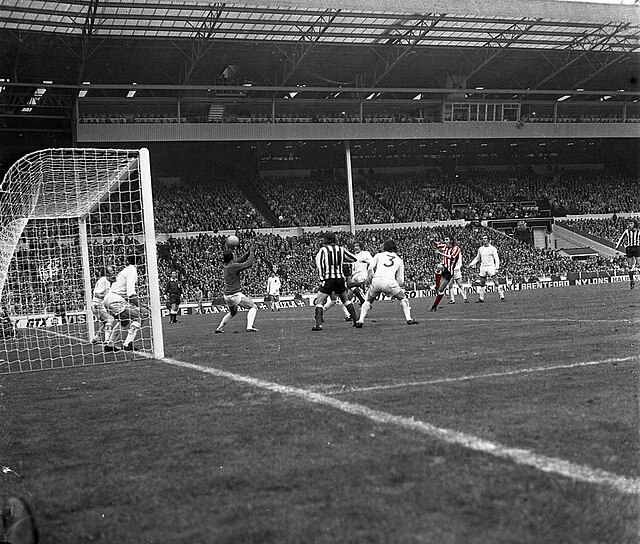 Ian Porterfield's winning goal in the 1973 FA Cup Final