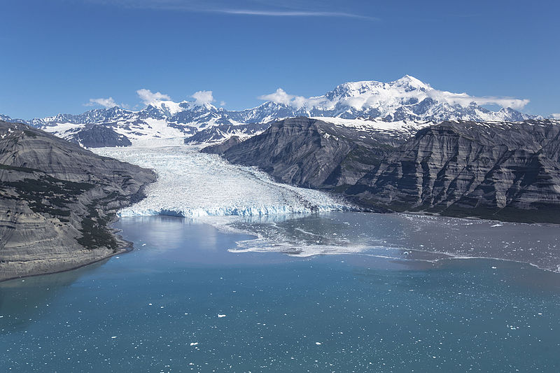 File:Icy Bay, Tyndall Glacier, and Mount St. Elias (21426102339).jpg