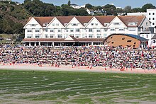 Spectateurs du spectacle aérien de Jersey en 2012.JPG