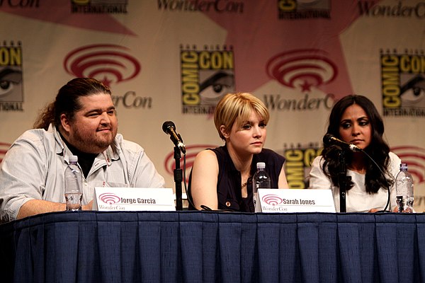 Nagra on a panel for the Fox science fiction drama series Alcatraz, along with fellow actors Jorge Garcia and Sarah Jones