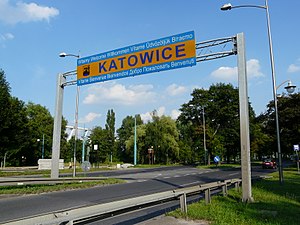 Katowice: Położenie, Środowisko naturalne, Nazwa