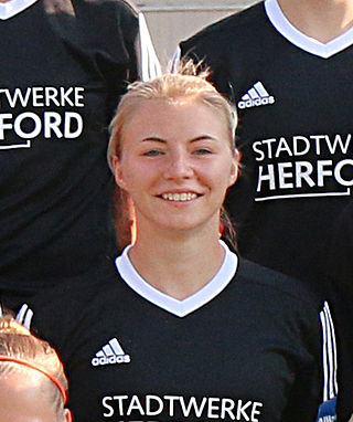 <span class="mw-page-title-main">Kirsten Nesse</span> German footballer (born 1995)