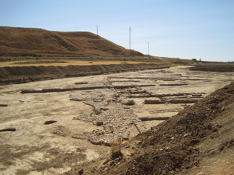 File:Lancia, excavación de urgencia7.jpg