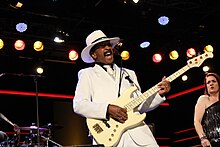 Larry Graham (10398796105).jpg