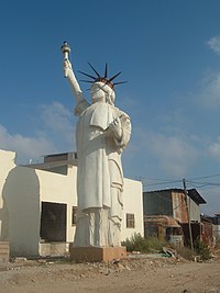 העתק של פסל החירות בעראבה