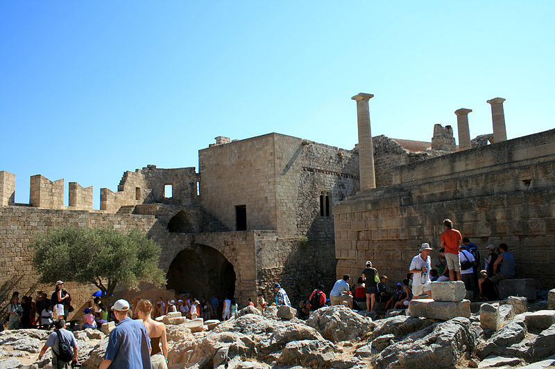 File:Lindos castle 3.jpg