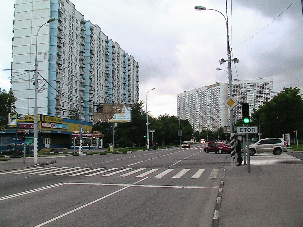 Файл:Litovsky boulevard Moscow.JPG — Википедия