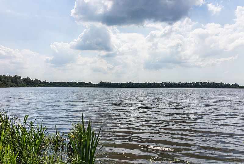 File:Locatie, Lendevallei. Waterplas Lendepoolder 01.jpg